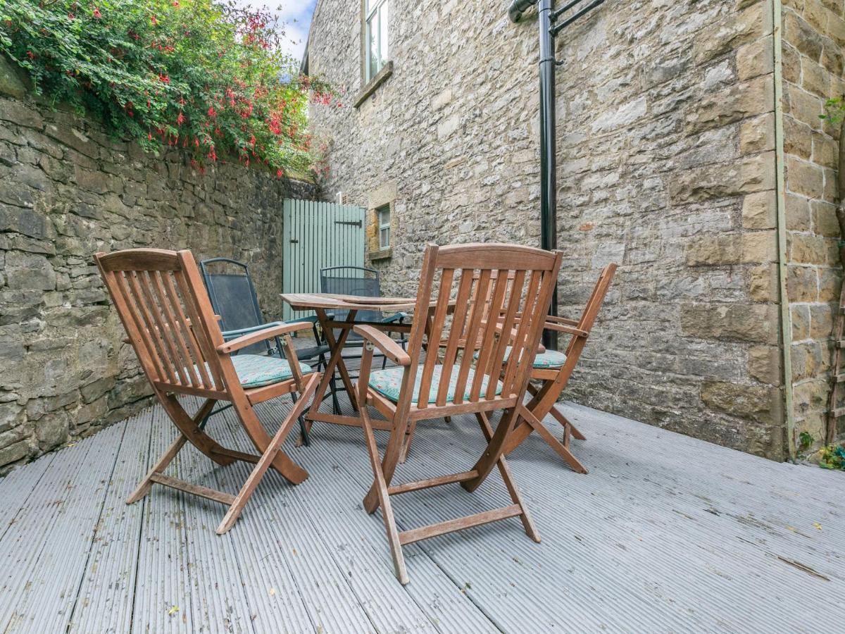 Rosskeen Villa Tideswell Exterior foto